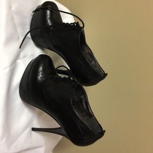 Women’s boots